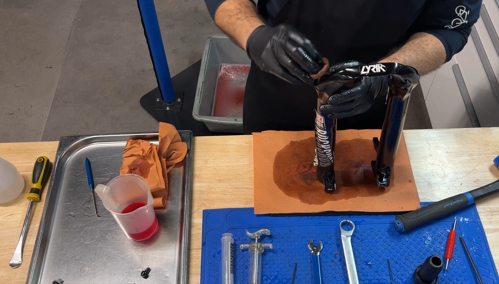 Purge de cartouche de suspension
